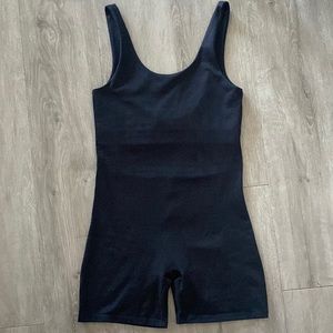 Girlfriend Collective black romper, sz M